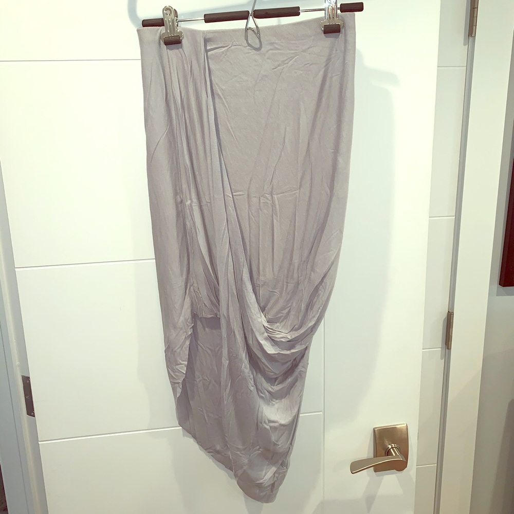Express Asymmetric Skirt